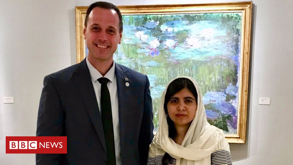Why this photo of a politician with Malala is being criticised